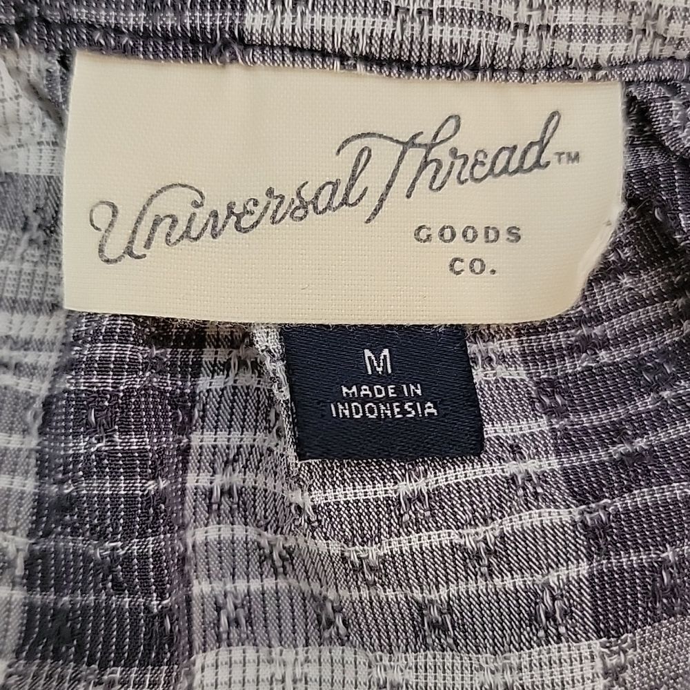 Universal Thread blouse Size M - Picture 9 of 12